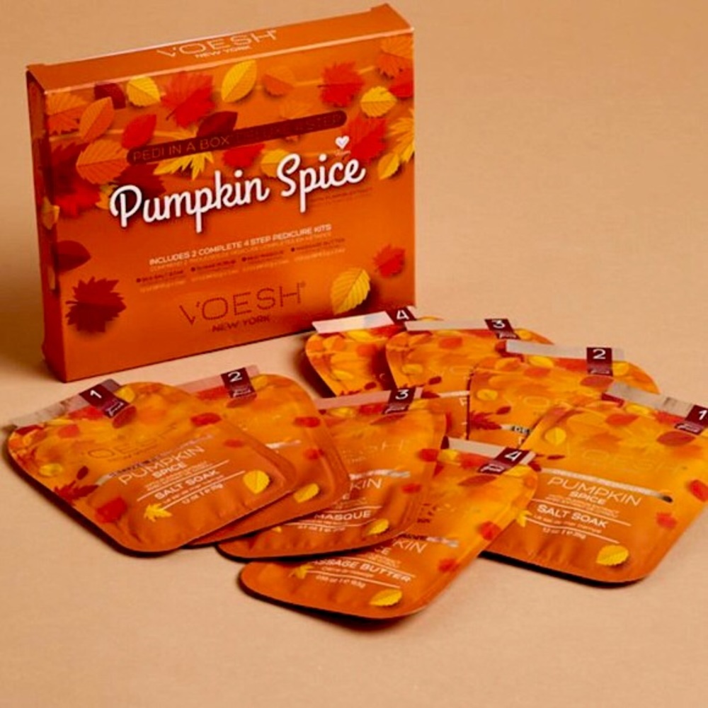 VOESH Pumpkin Spice Pedicure in a Box